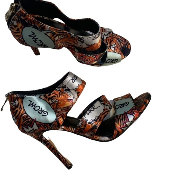 Nicole Miller Artelier Tiger “Growl” Comic Gray & Orange Satin Heels Sz 6 - Picture 1 of 10